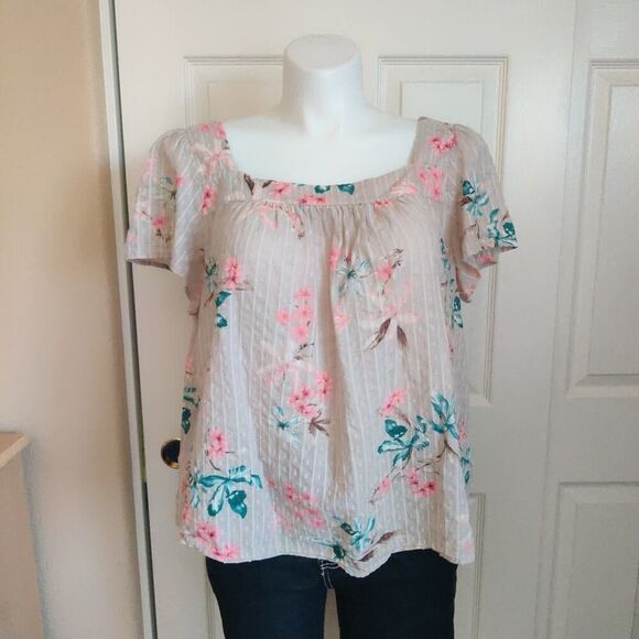 Torrid Clip Jacquard Square Neck Flutter Sleeve Top sz 1 - Picture 4 of 11